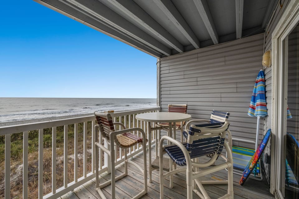 Have your morning coffee while enjoying the sights and sounds of the ocean.