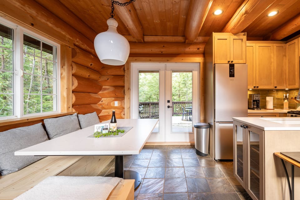 Banquette seating
