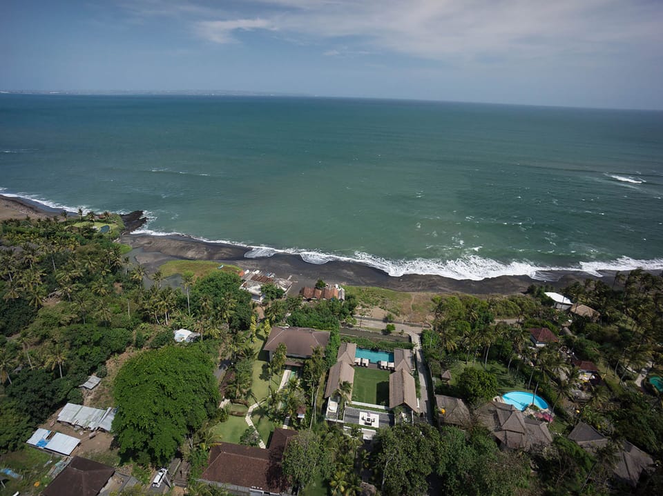 Beach/ocean view