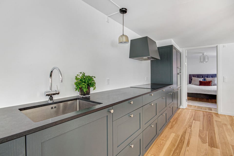 Apartment, 3 Bedrooms, Terrace, City View | Interior