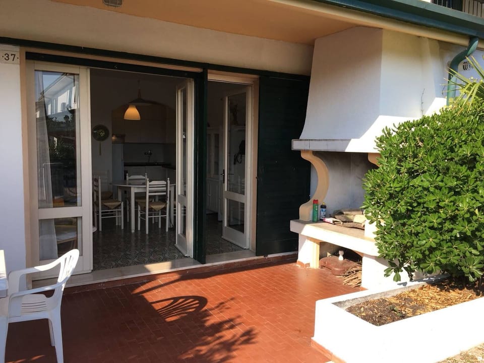 Villa, 3 Bedrooms, Balcony, Garden View | BBQ/picnic area