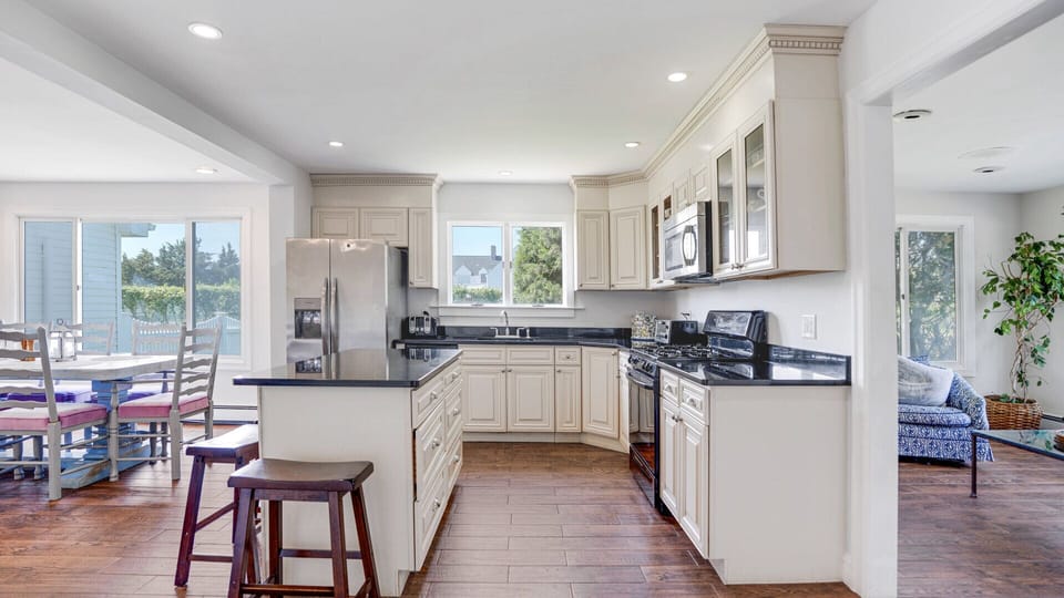 Open concept Living, Dining and Kitchen