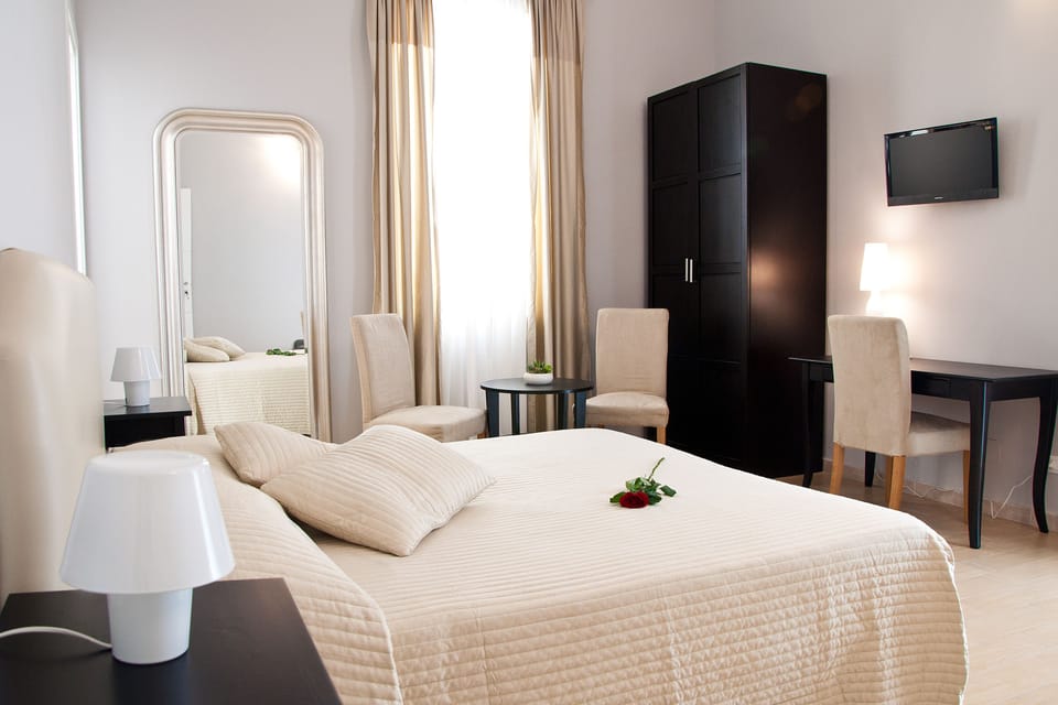 Triple Room | Premium bedding, in-room safe, desk, soundproofing