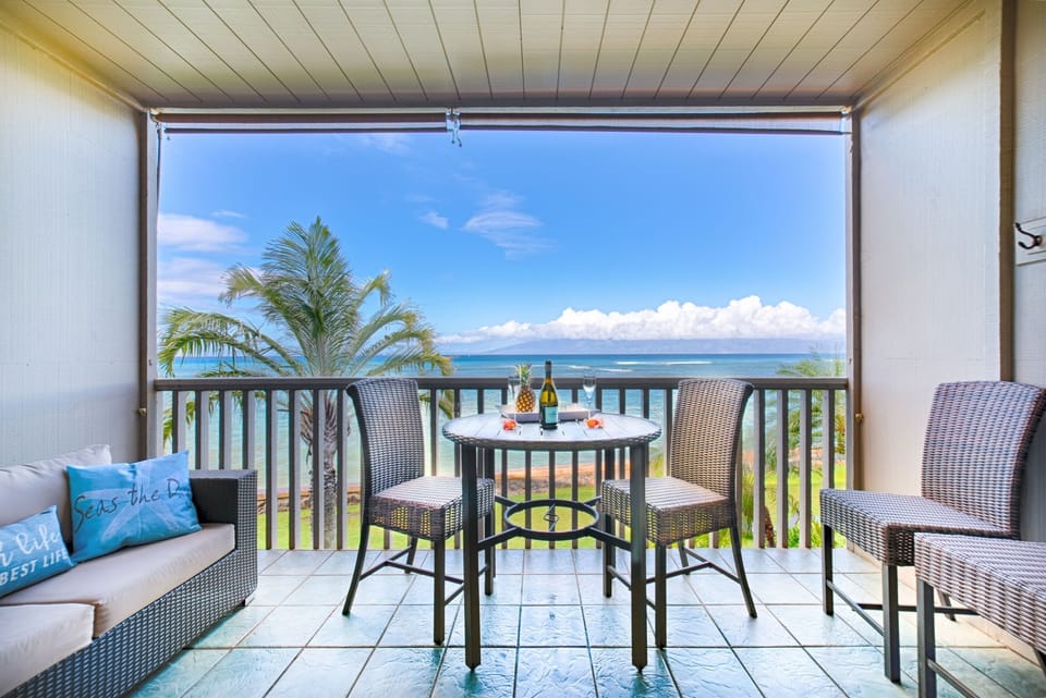 Watch the sunset from your private lanai. You can also regularly see turtles!