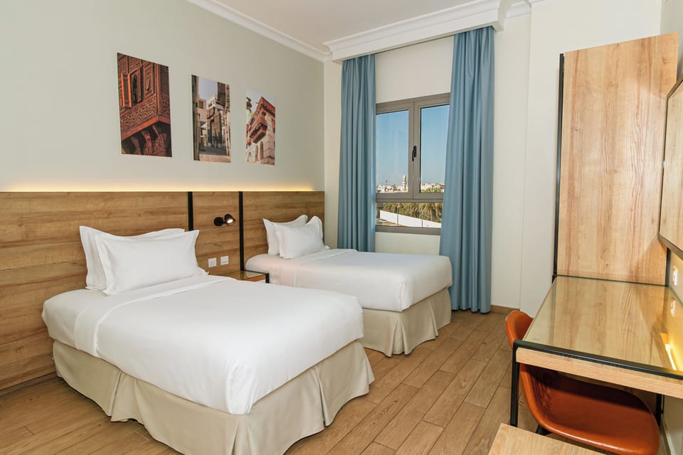 Executive Suite, 2 Bedrooms | Premium bedding, laptop workspace, WiFi (free), bed sheets