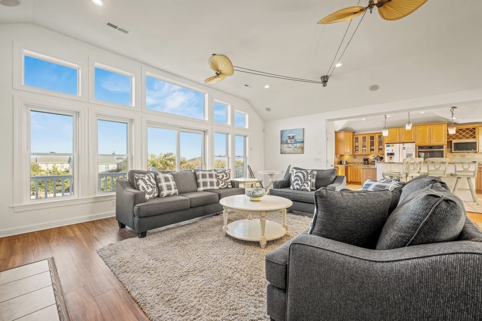 Living Area - Top Level