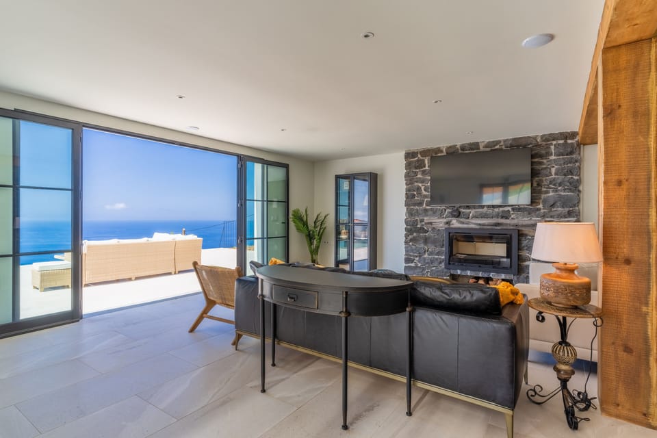 Villa, 5 Bedrooms, Private Pool, Ocean View | Living area