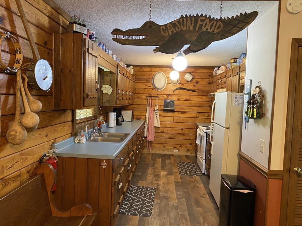 Fully furnished kitchen