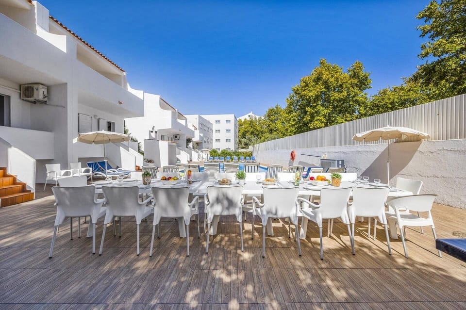 Villa Altis Park image