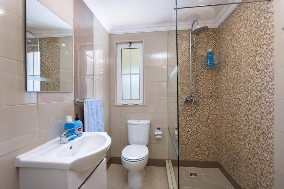 Villa Amora image