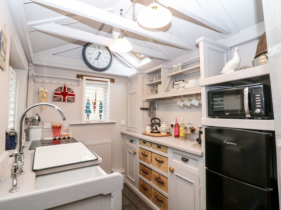 Cottage | Interior
