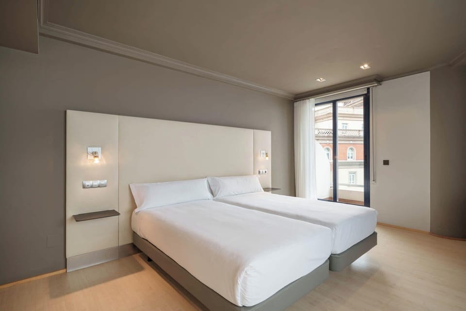 Crisol Almirante Hotel in Ferrol