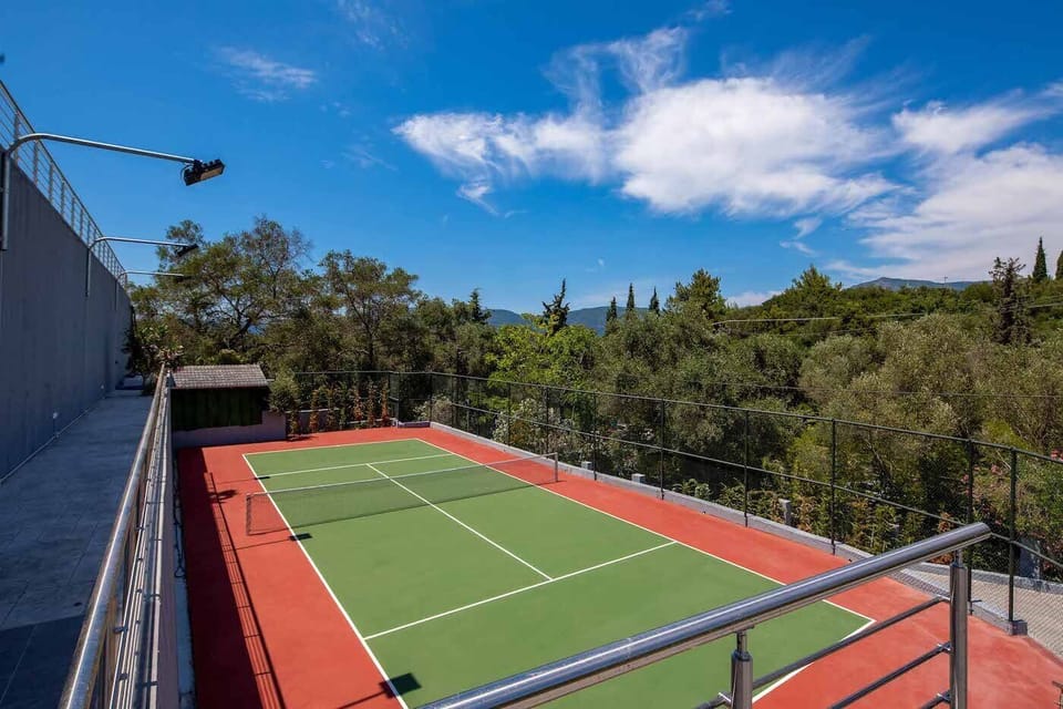 Sport court