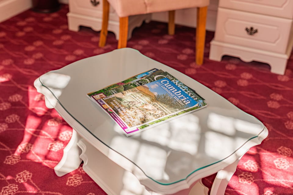 Country House Double with Garden View | Living area | Flat-screen TV