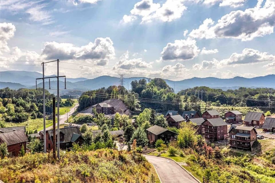 Breathtaking view of the Smoky Mountains from the deck!