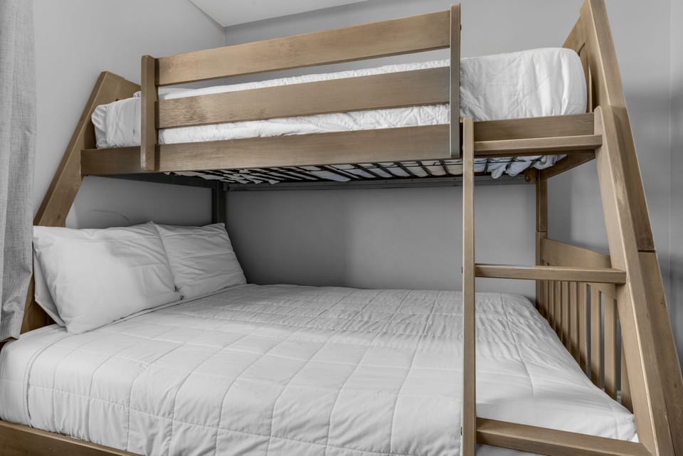 Bunk room
