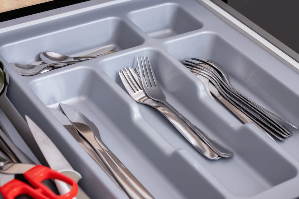 Cutlery in the kitchenette. 