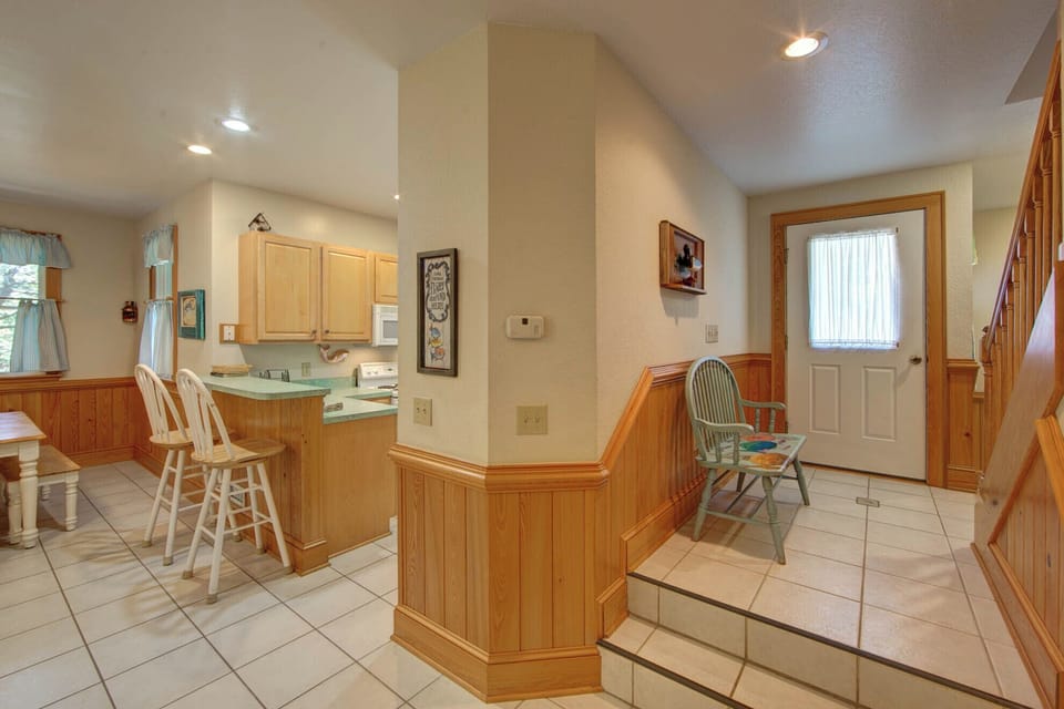 Front Entrance Kitchen