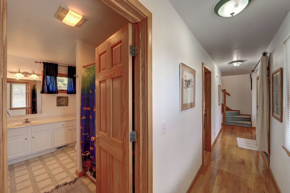 Downstairs Bathroom