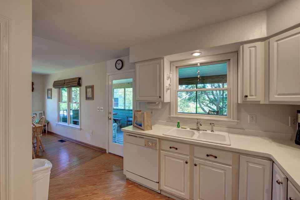 Kitchen (3)