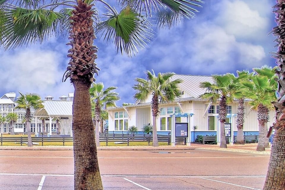 Front Patio View of The Town Center & Lisabella's Fine Dining