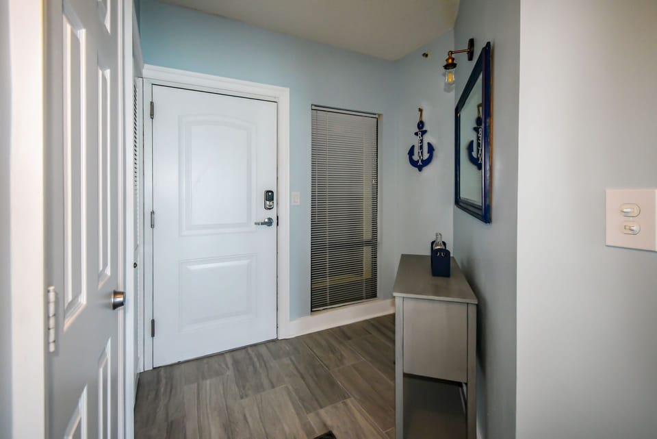 One Ocean Place 1202