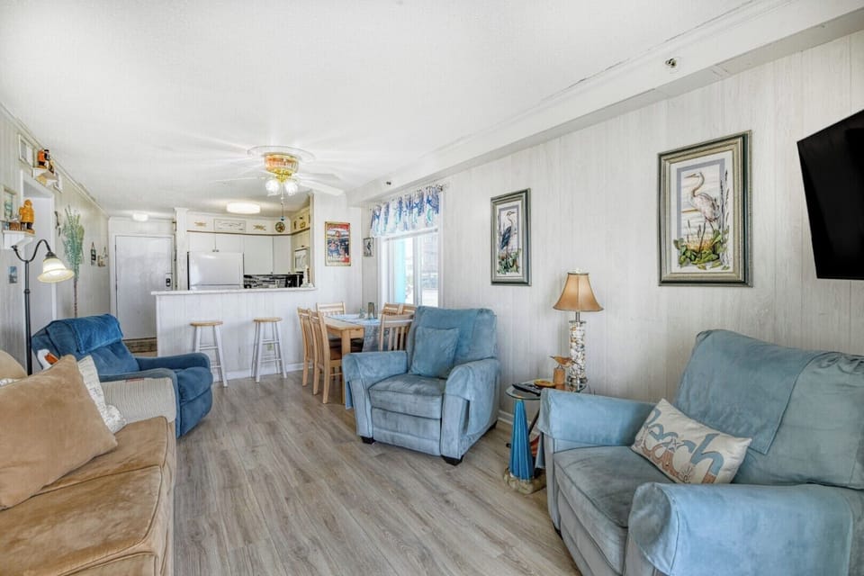 Beach House 109