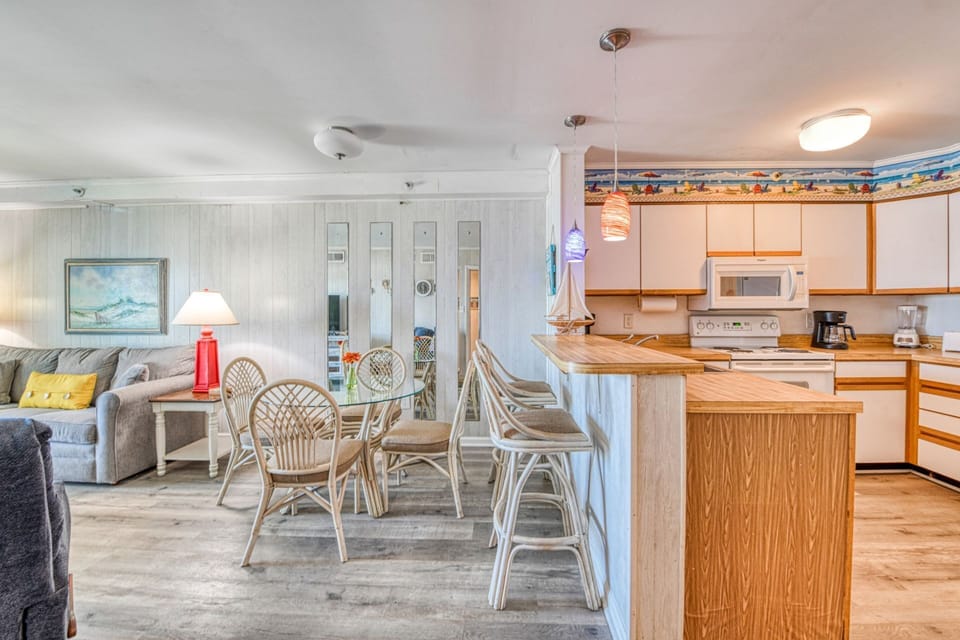 Beach House 206