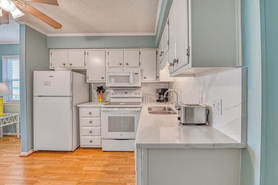 Inlet Pointe 33