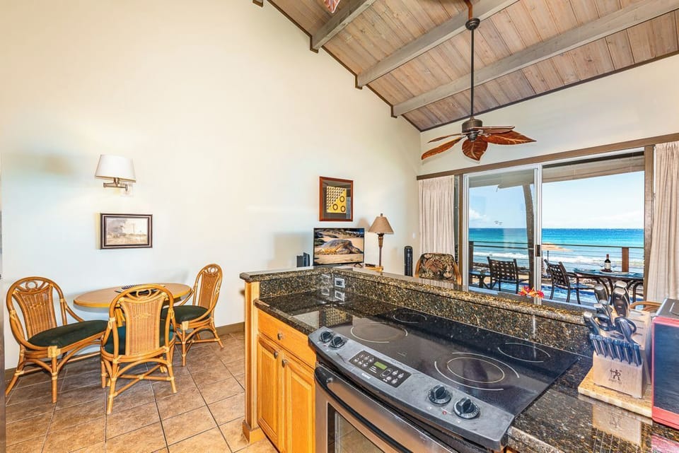 Open Kitchen