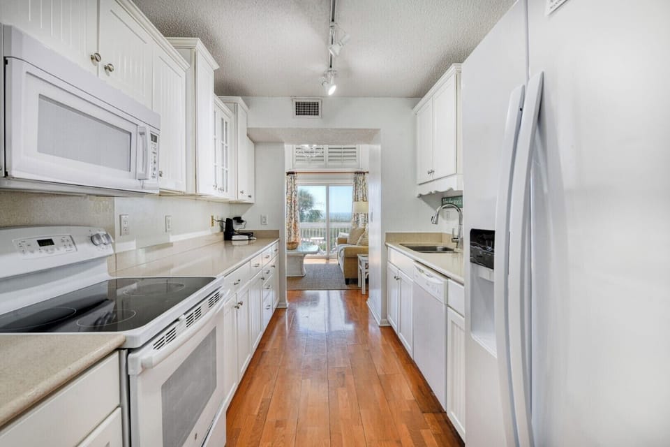 Gulf Stream Villa 113