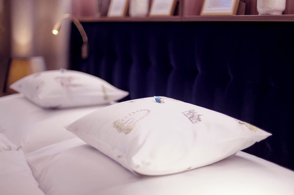 Comfort Double Room | Blackout drapes, soundproofing, WiFi (free), individually decorated