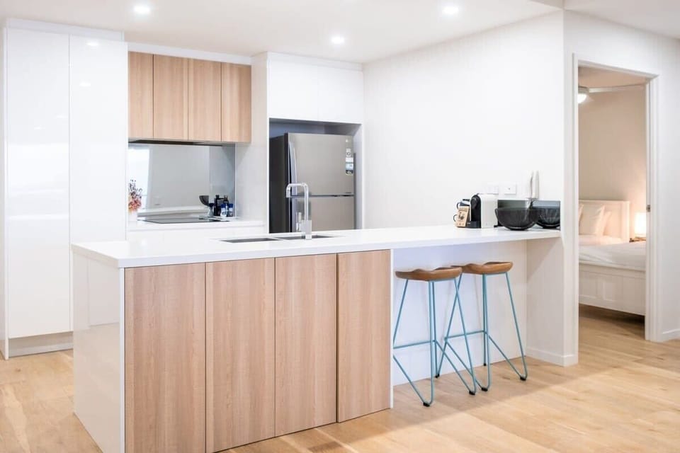 All appliances are modern and easy to use.