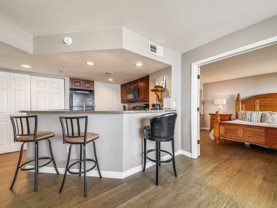 Kitchen at 3333 Villamare