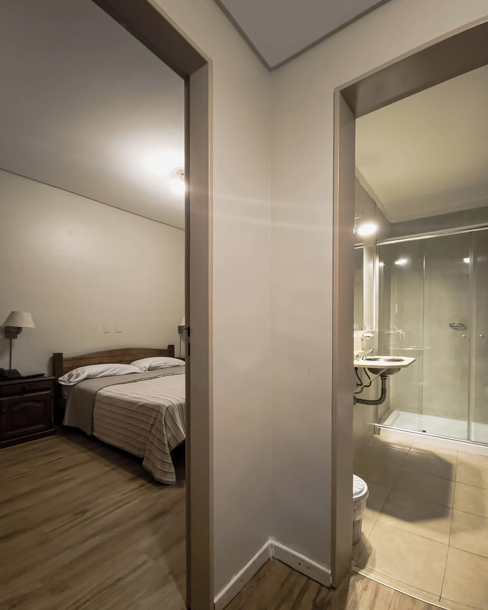 Superior Room | In-room safe, WiFi (free), bed sheets