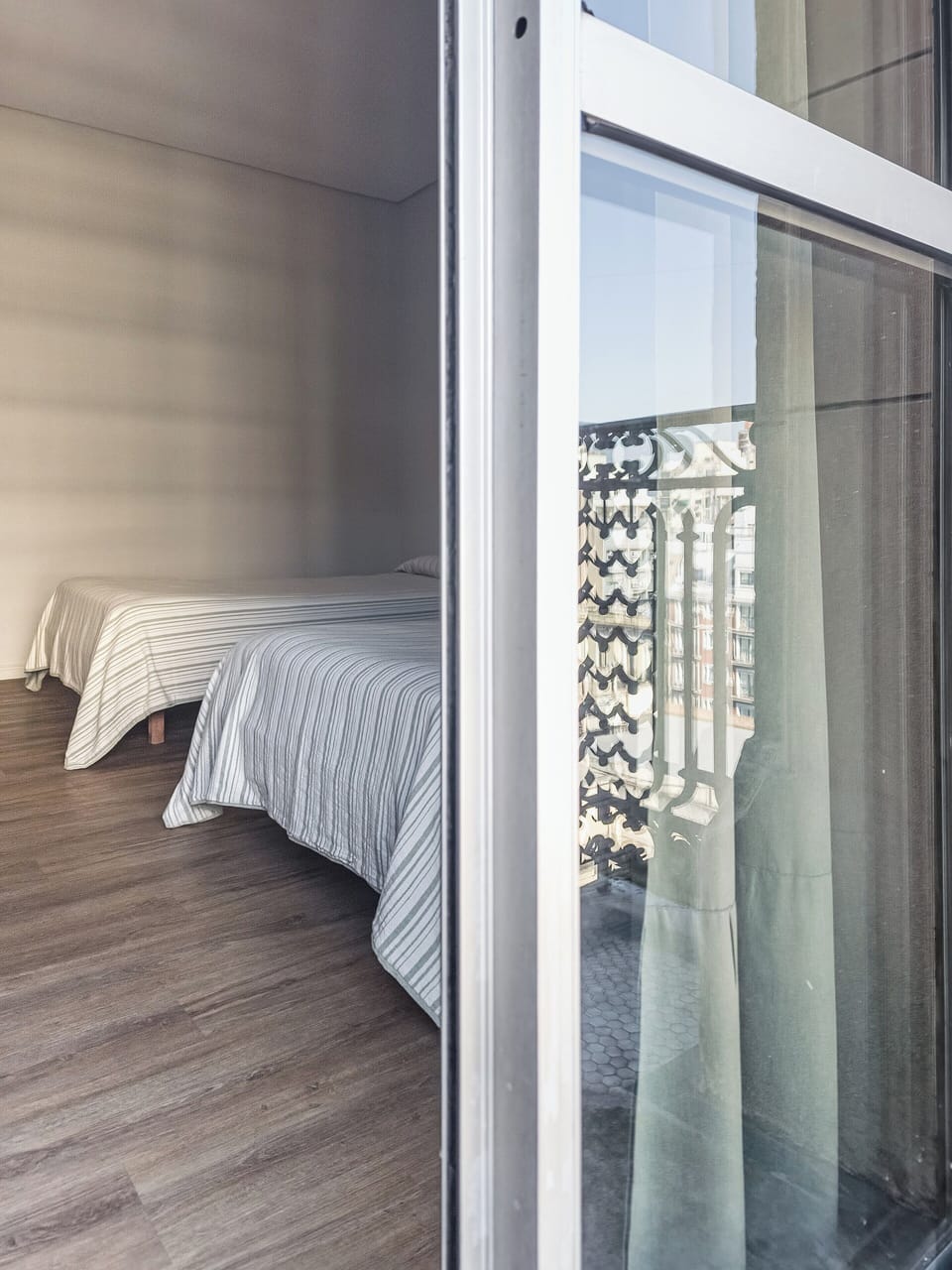 Standard Triple Room | In-room safe, WiFi (free), bed sheets