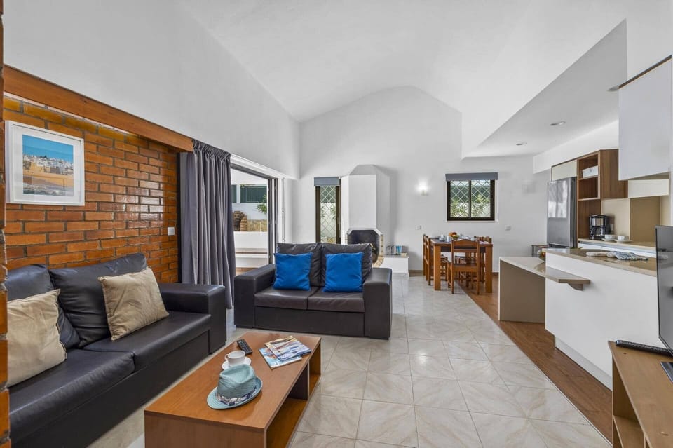 Villa Buganvillea image