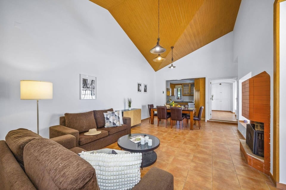 Villa Maralinda image