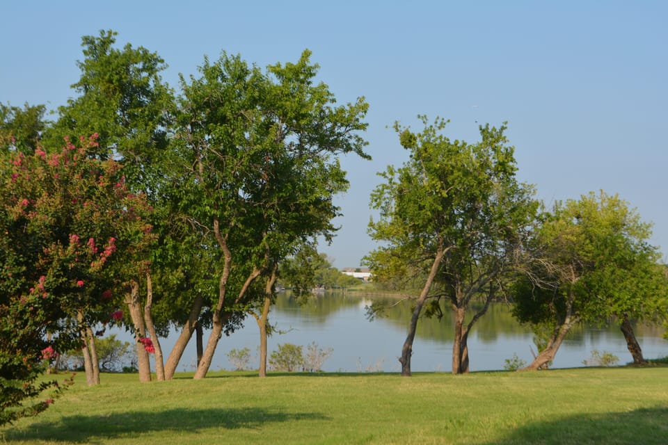 Easy access to lake. Owners own property across street. 
