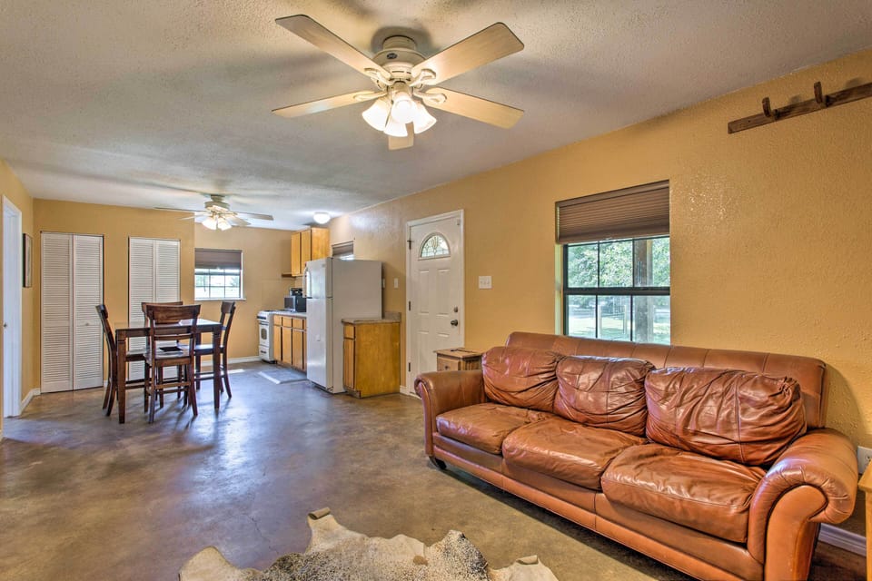 Cabin Interior | Open Floor Plan