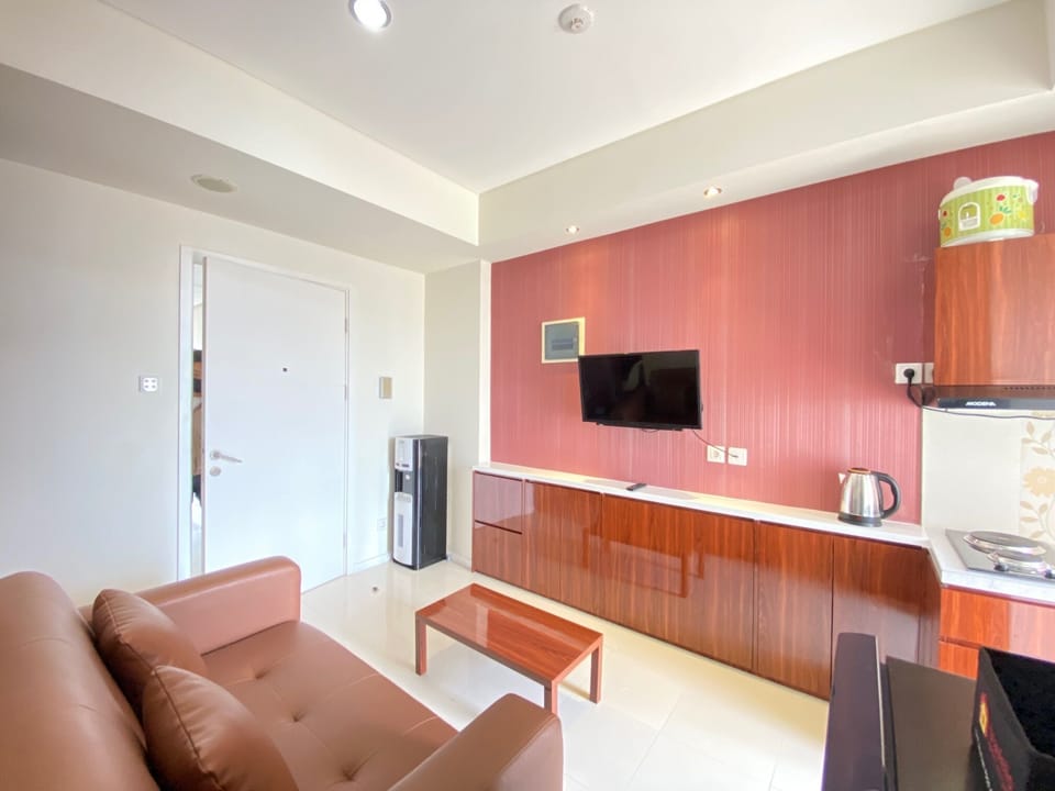 Room | Living area | TV
