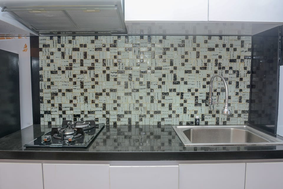 Room | Private kitchen | Fridge, stovetop, electric kettle, cookware/dishes/utensils