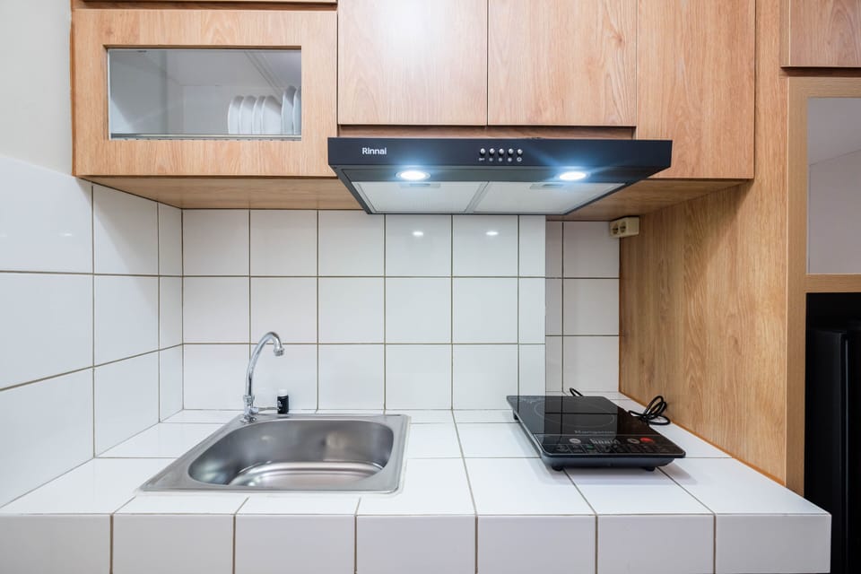 Room | Private kitchen | Fridge, stovetop, dishwasher, electric kettle