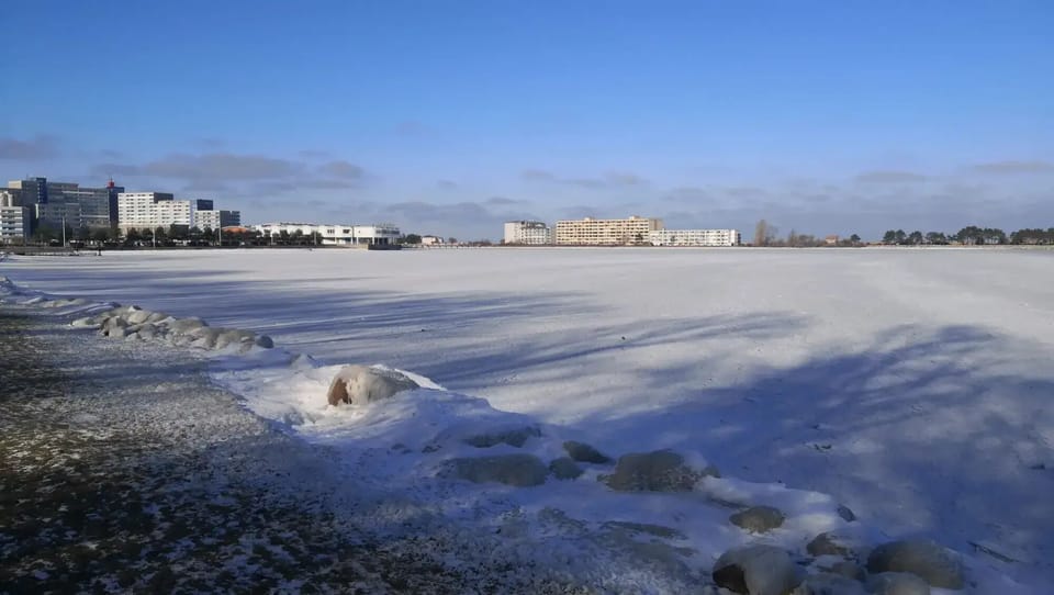 Frozen inland lake in Heiligenhafen