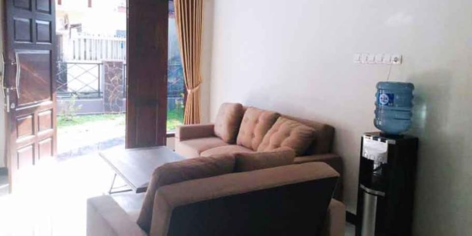 Family House | Living area | LCD TV