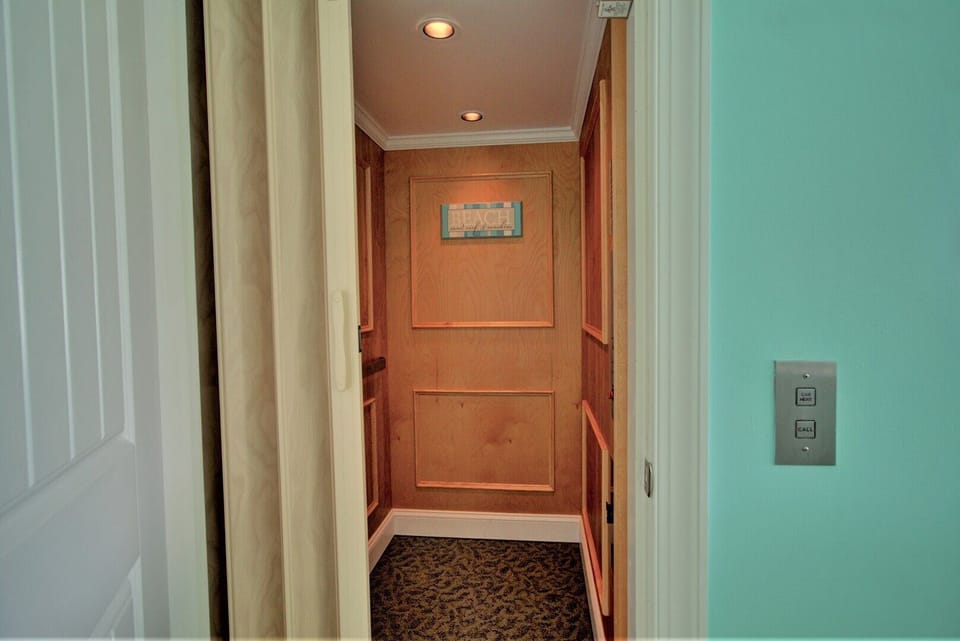 Private Elevator (First to Top Floor)