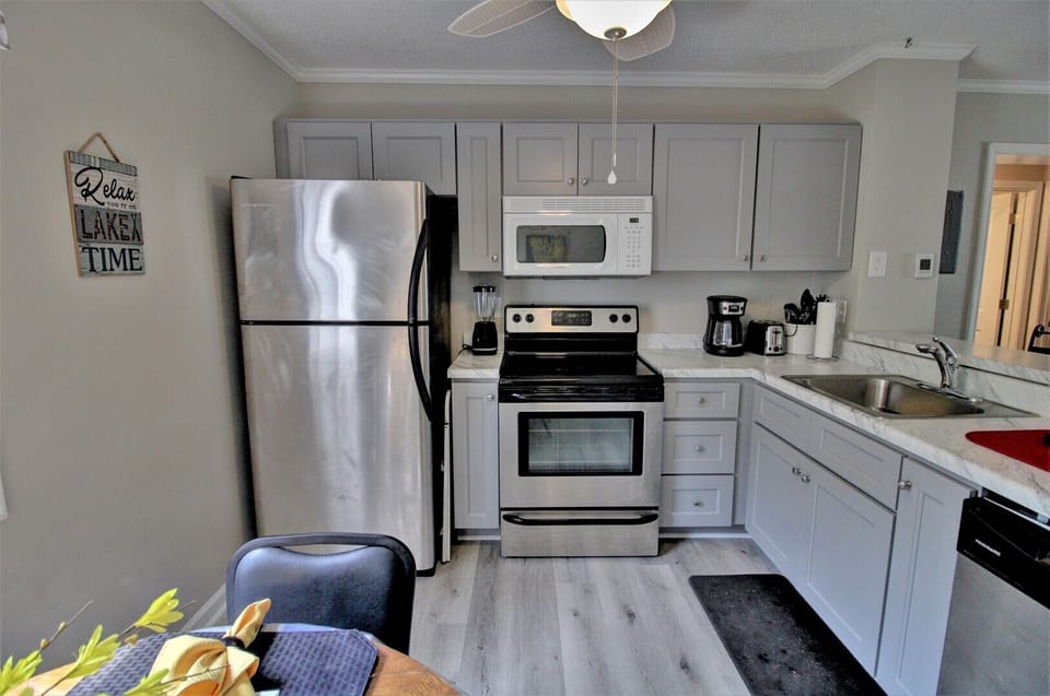 Kitchen 3