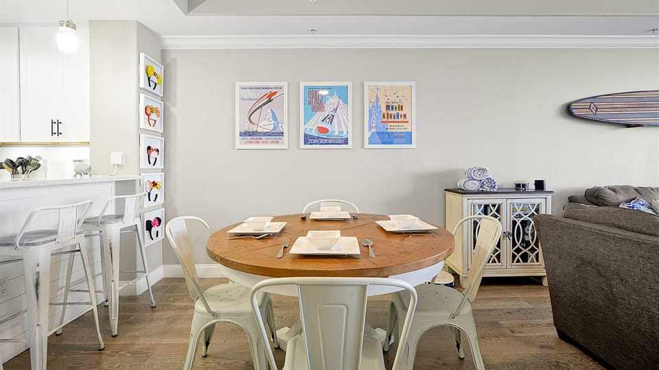 Bar Seating & Pottery Barn dining table area