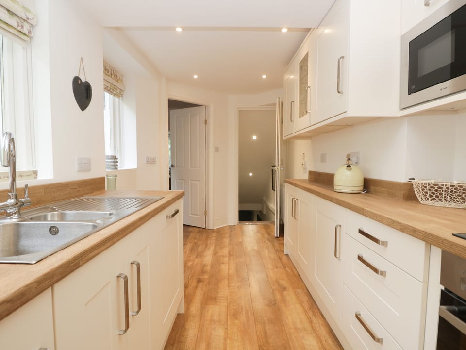 Cottage | Interior