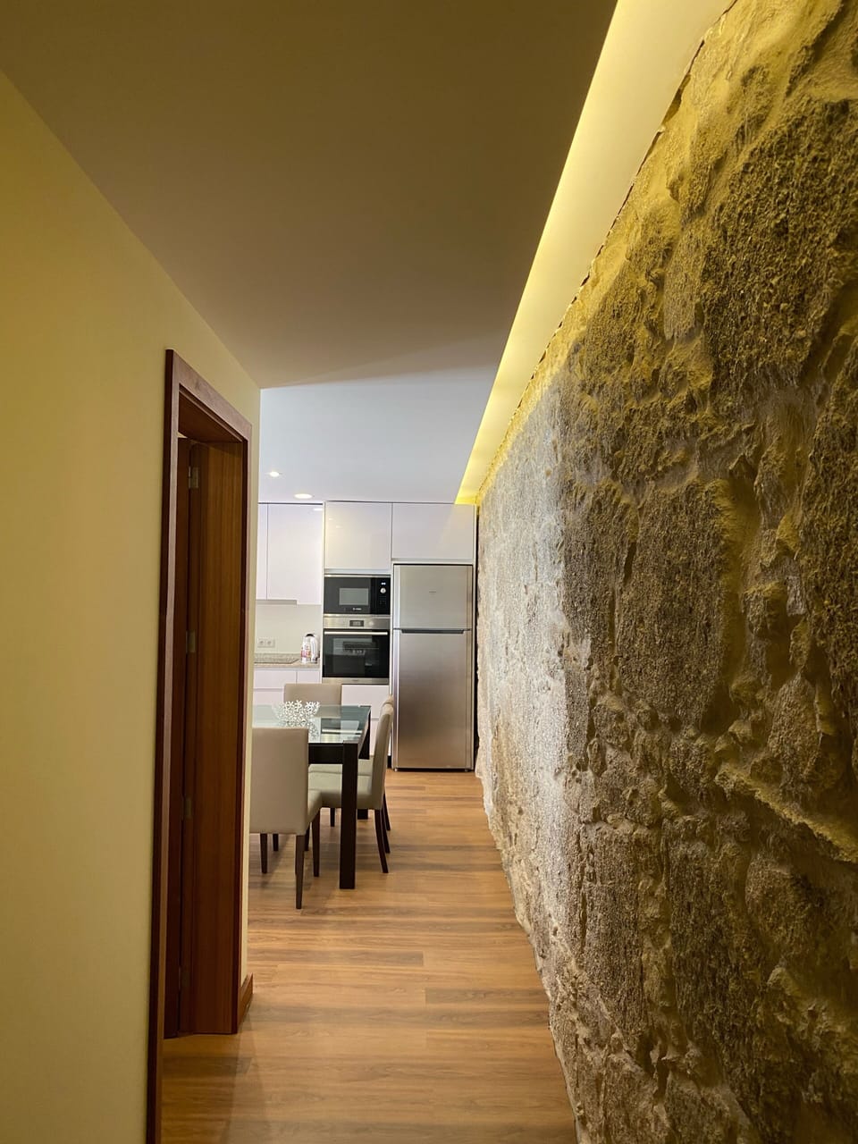 Sala de jantar e cozinha